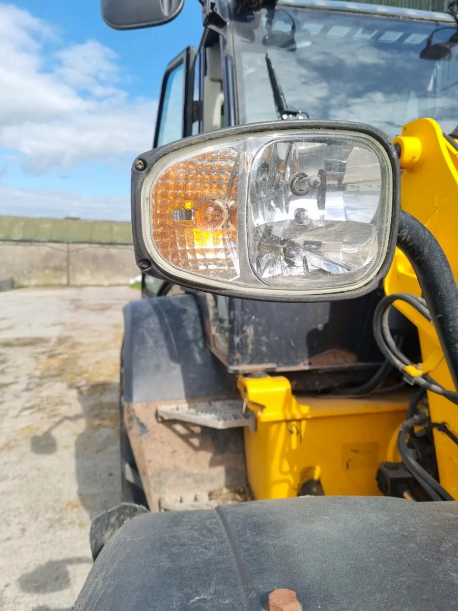 Jcb 320 lights 2head n spots - Image 2