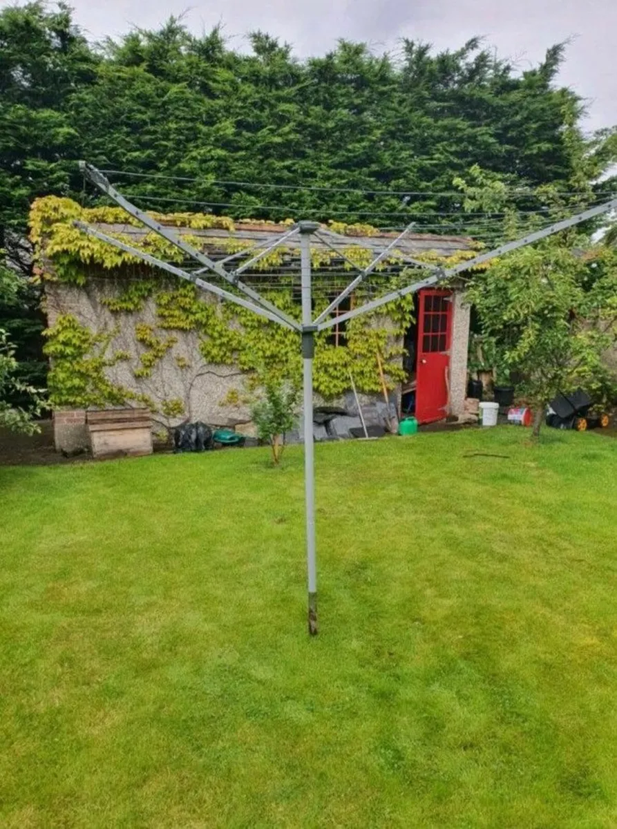 Washing Line - Image 1