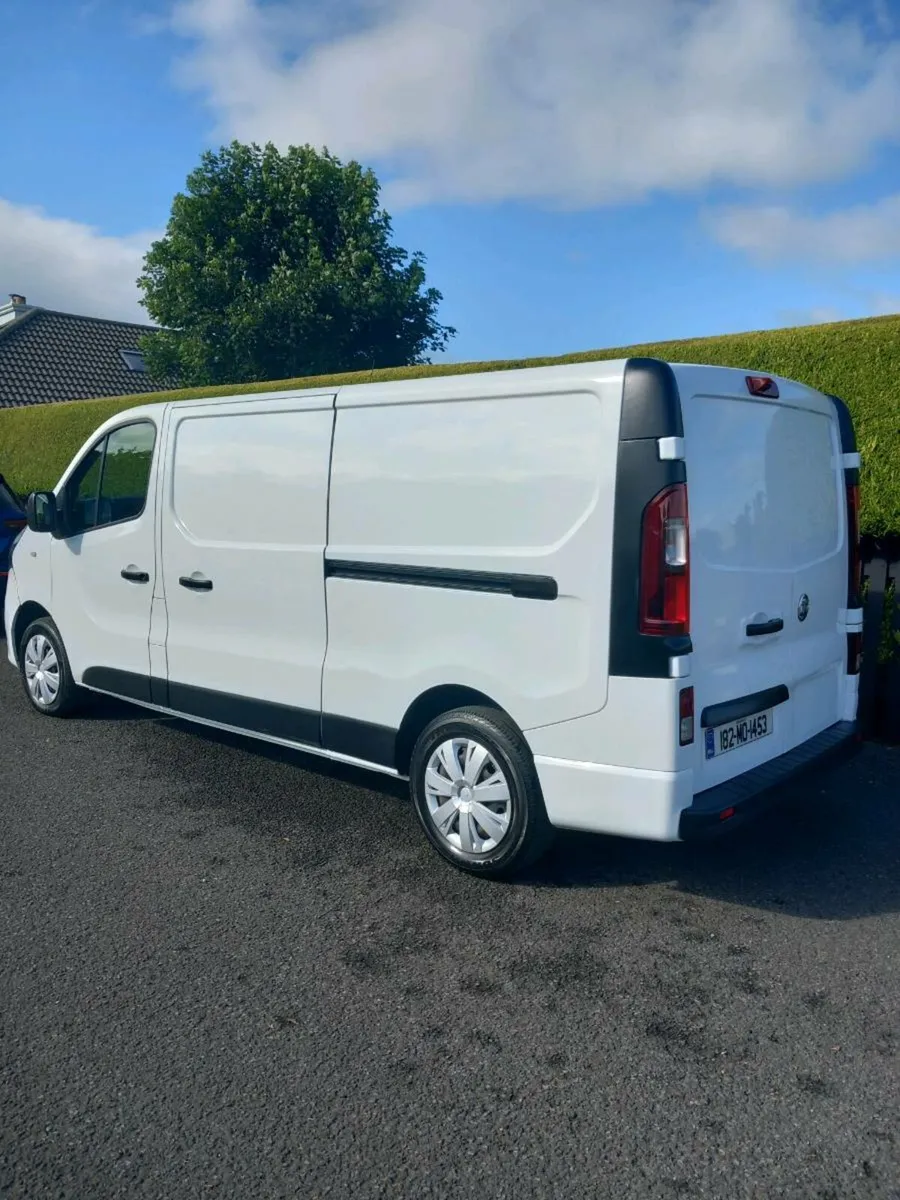 **Vauxhall Vivaro Sportive LWB Low Miles NO VAT** - Image 4