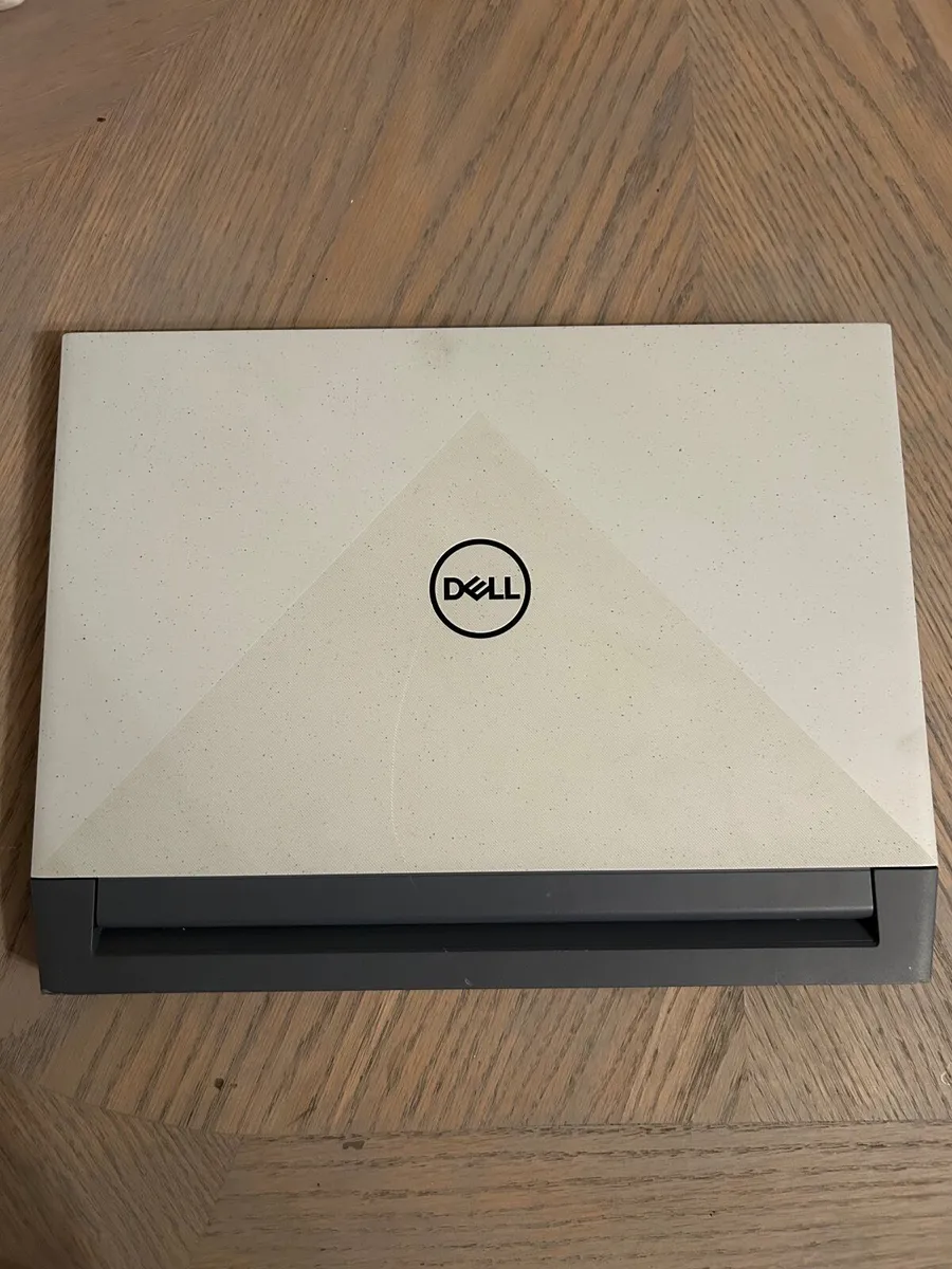 Gaming Dell G15 5515 - Image 2