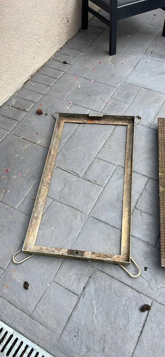 Manhole cover - Image 2