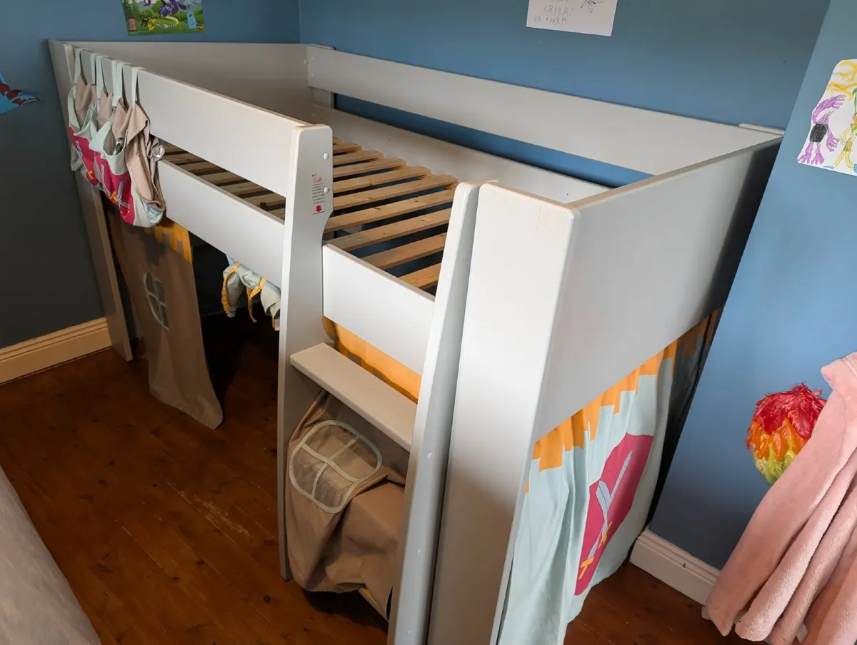 Kids mid sleeper bed - Image 3