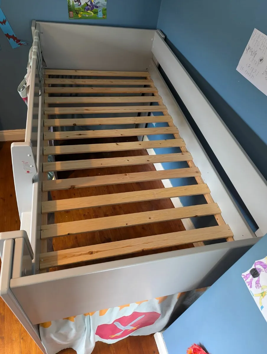 Kids mid sleeper bed - Image 4