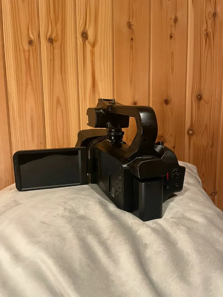 4k 60fps handheld camera - Image 1