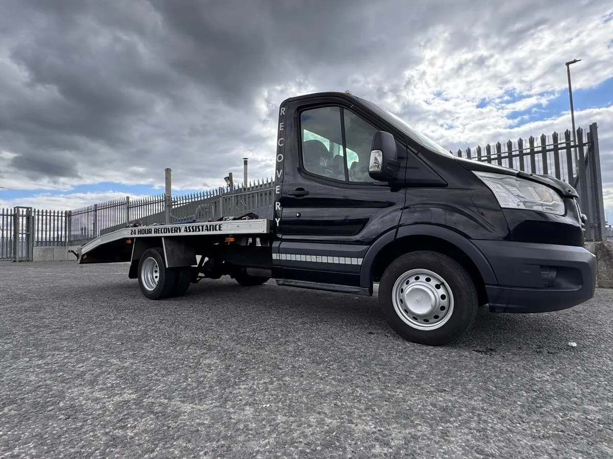 2014 Ford Transit Recovery truck - Image 1