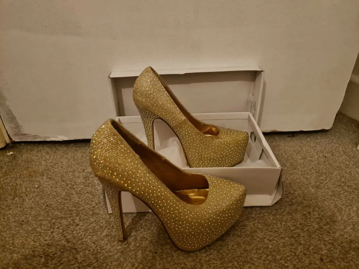Shoes - Image 1