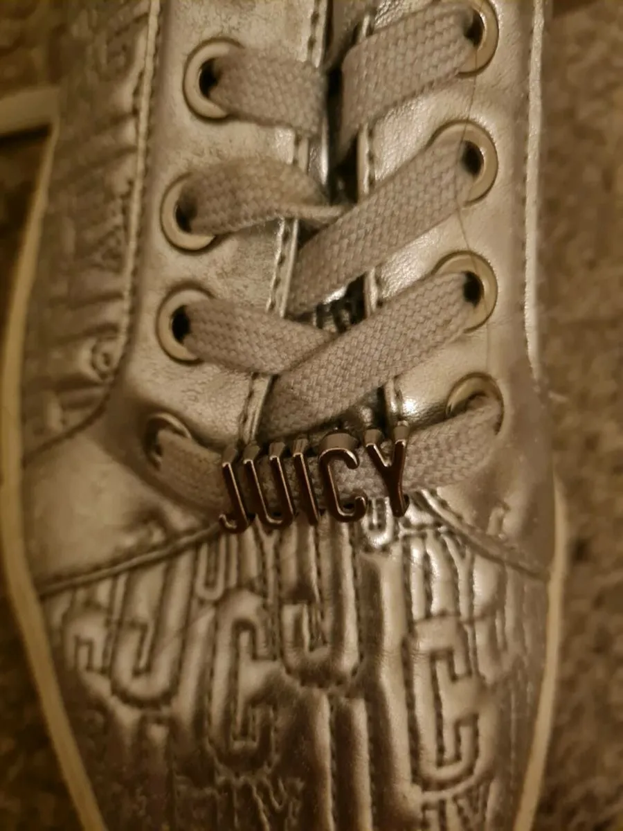 Shoes - Image 4
