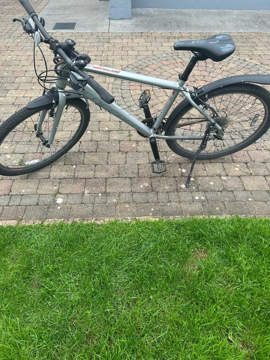 Men’s carrera parva hybrid bike - Image 3