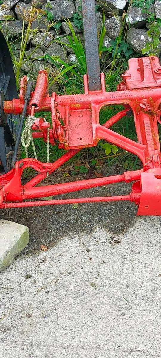 Antique farm machinery - Image 1