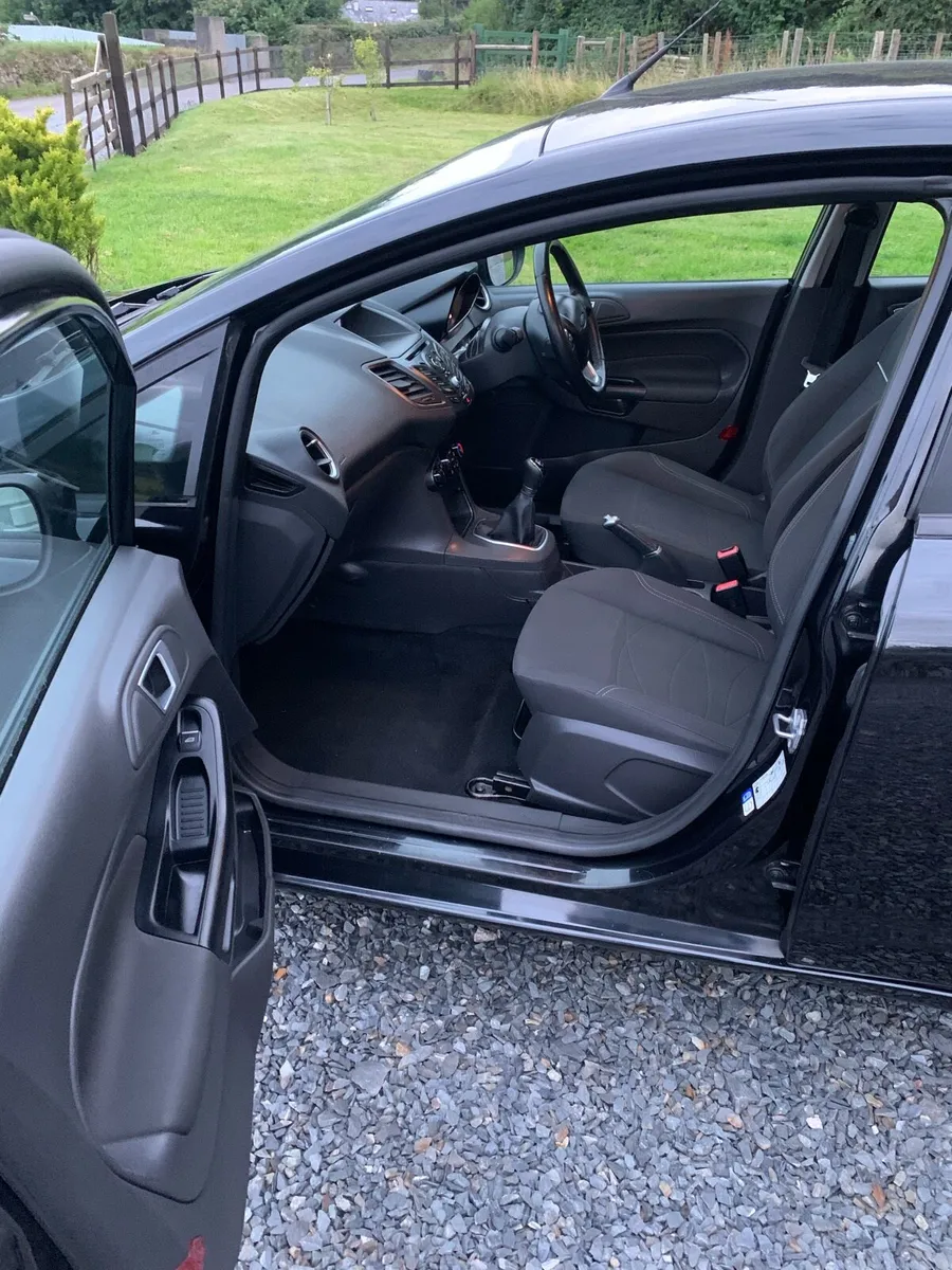 Ford fiesta 1.2 petrol - Image 2