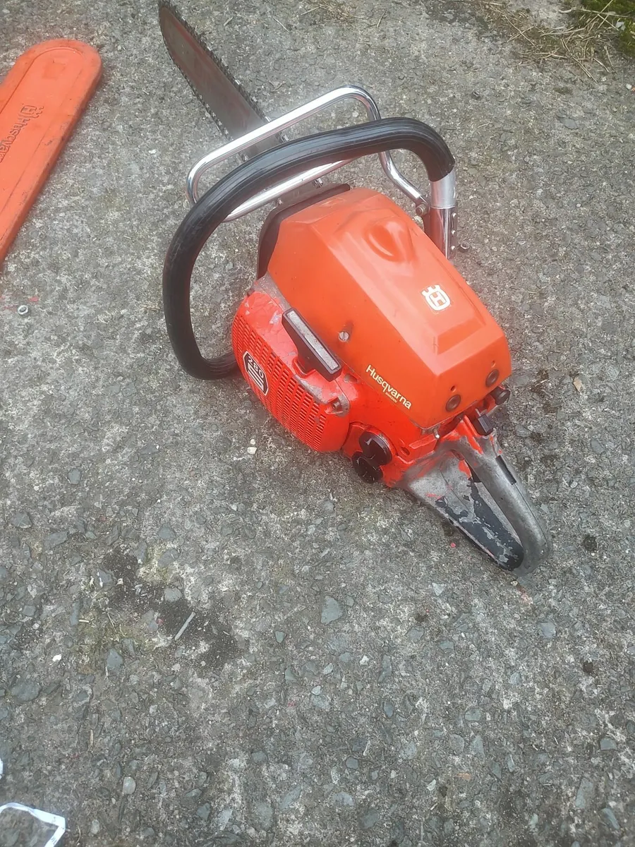 Husqvarna  280s Chainsaw - Image 1