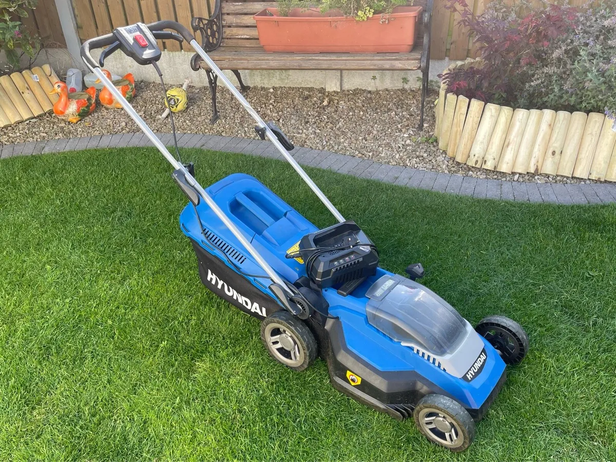 Lawnmower