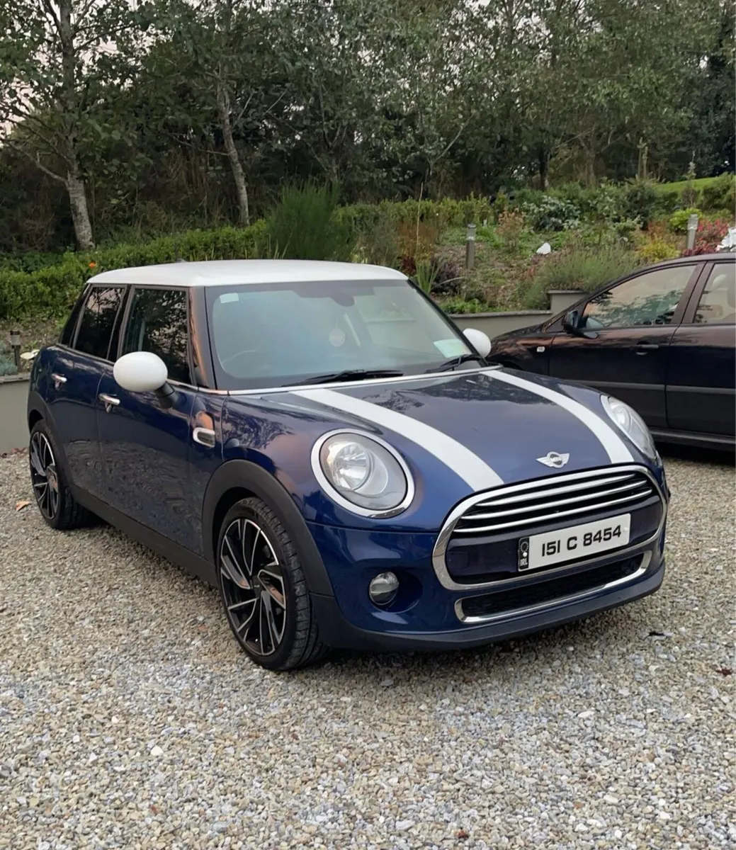 Mini Cooper 1.5 Diesel - Image 1