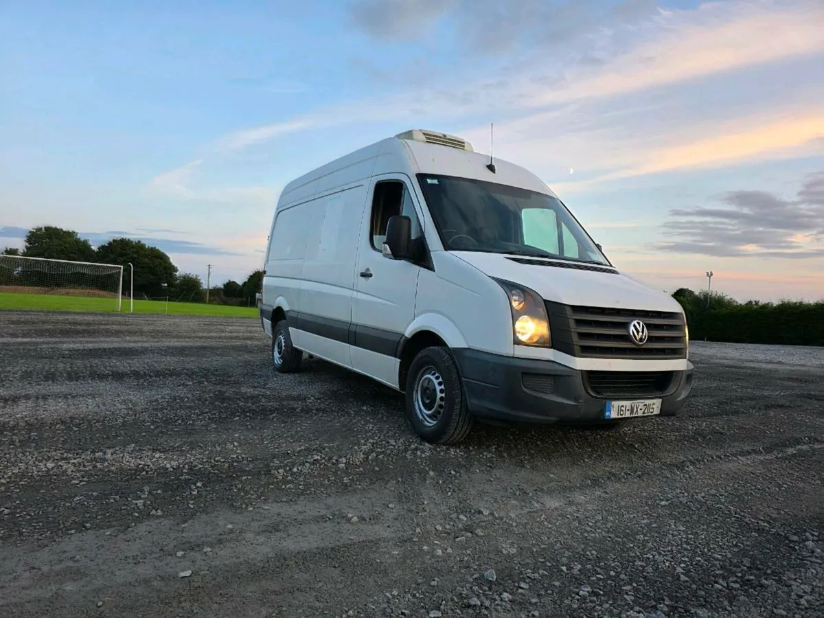 VW CRAFTER - Image 2