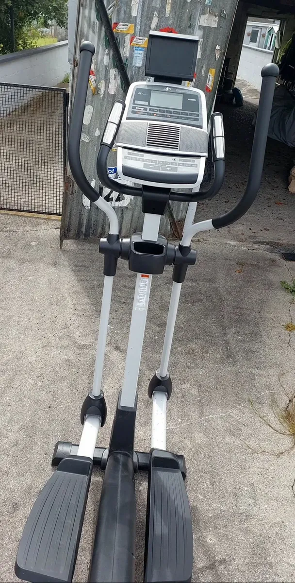 Cross trainer - Image 4