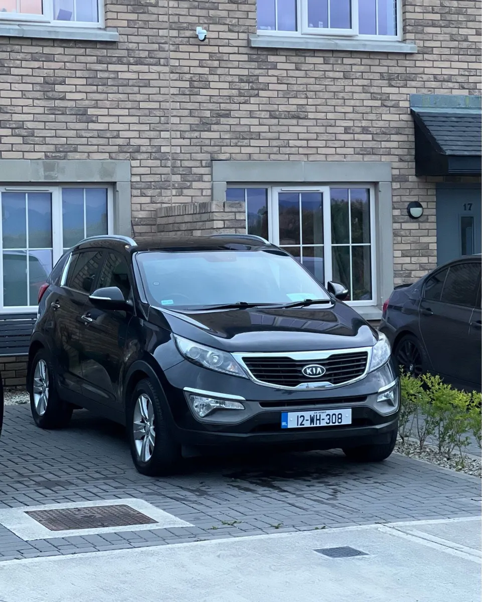Kia Sportage 2012 TAX + NCT - Image 1