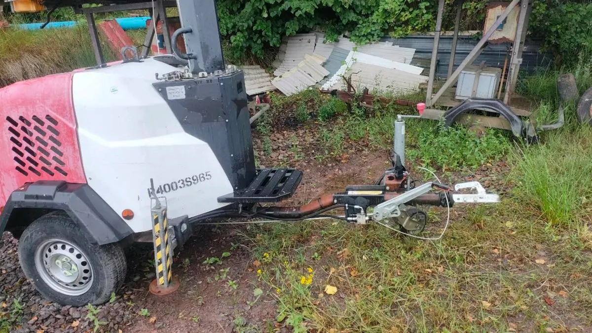 Lighting tower Kubota 2clyengine - Image 3