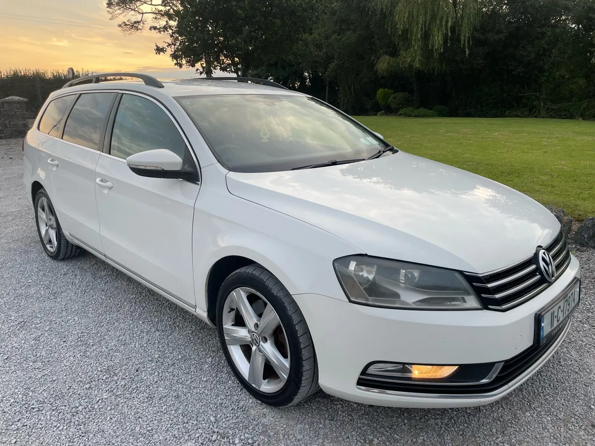 Volkswagen Passat - Image 3