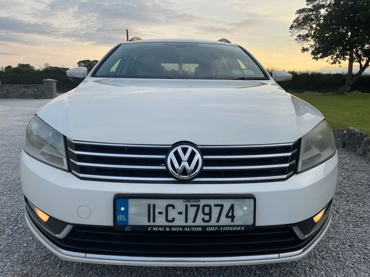 Volkswagen Passat - Image 4