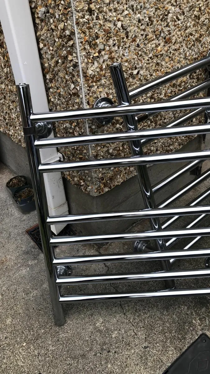Towel radiators - Image 1
