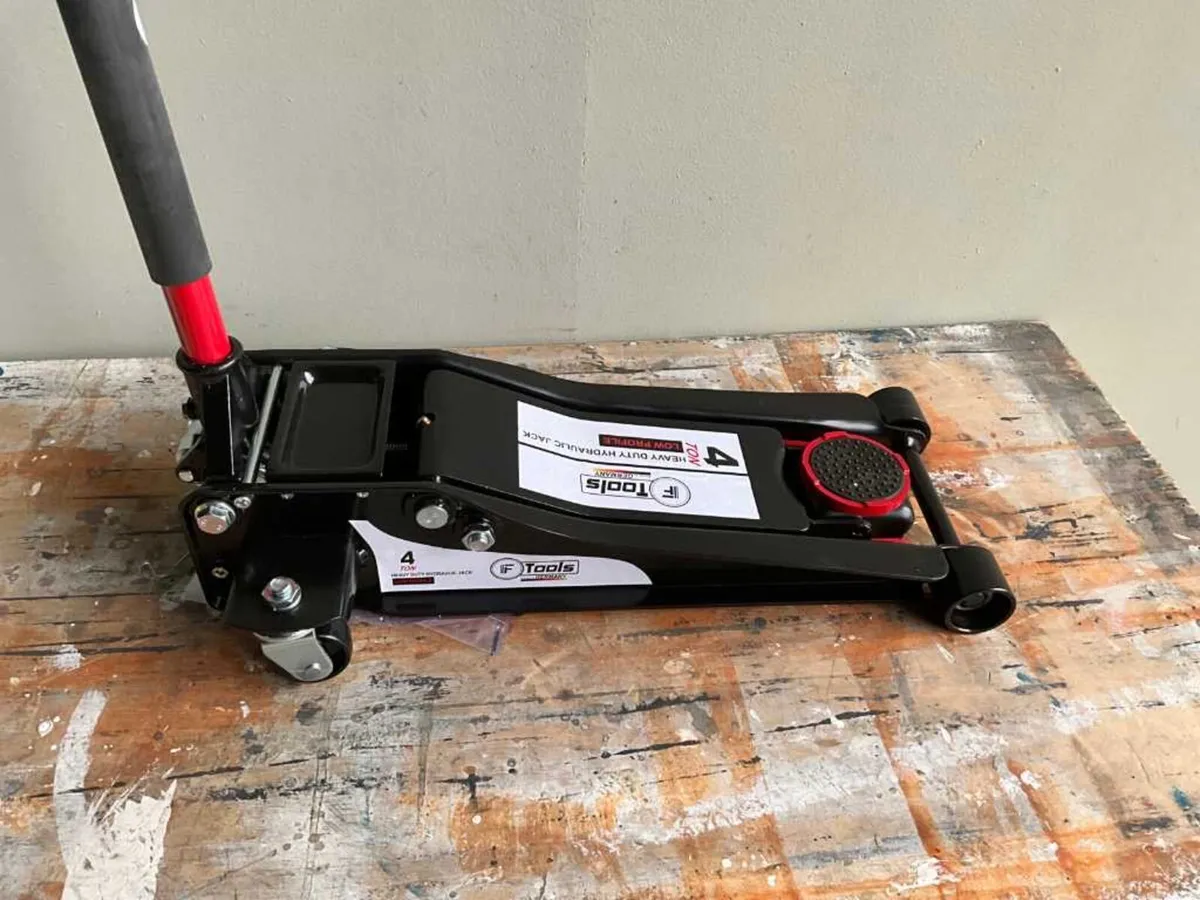 4 Ton low profile jack free delivery - Image 3