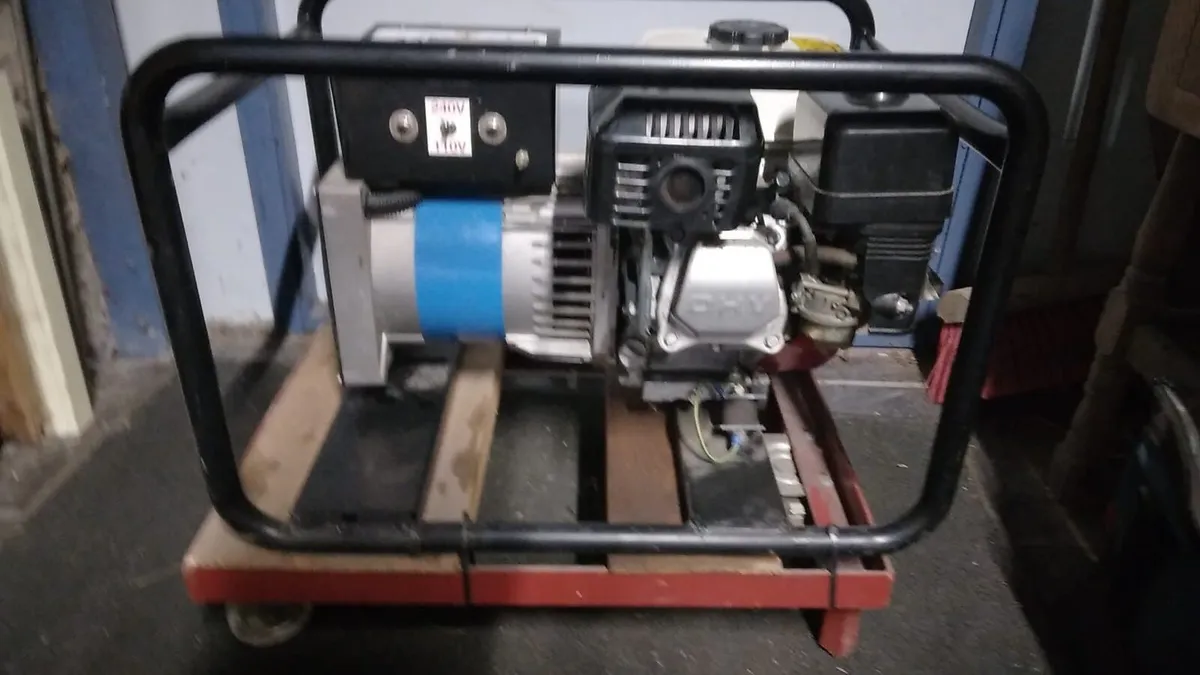 Honda generator - Image 3