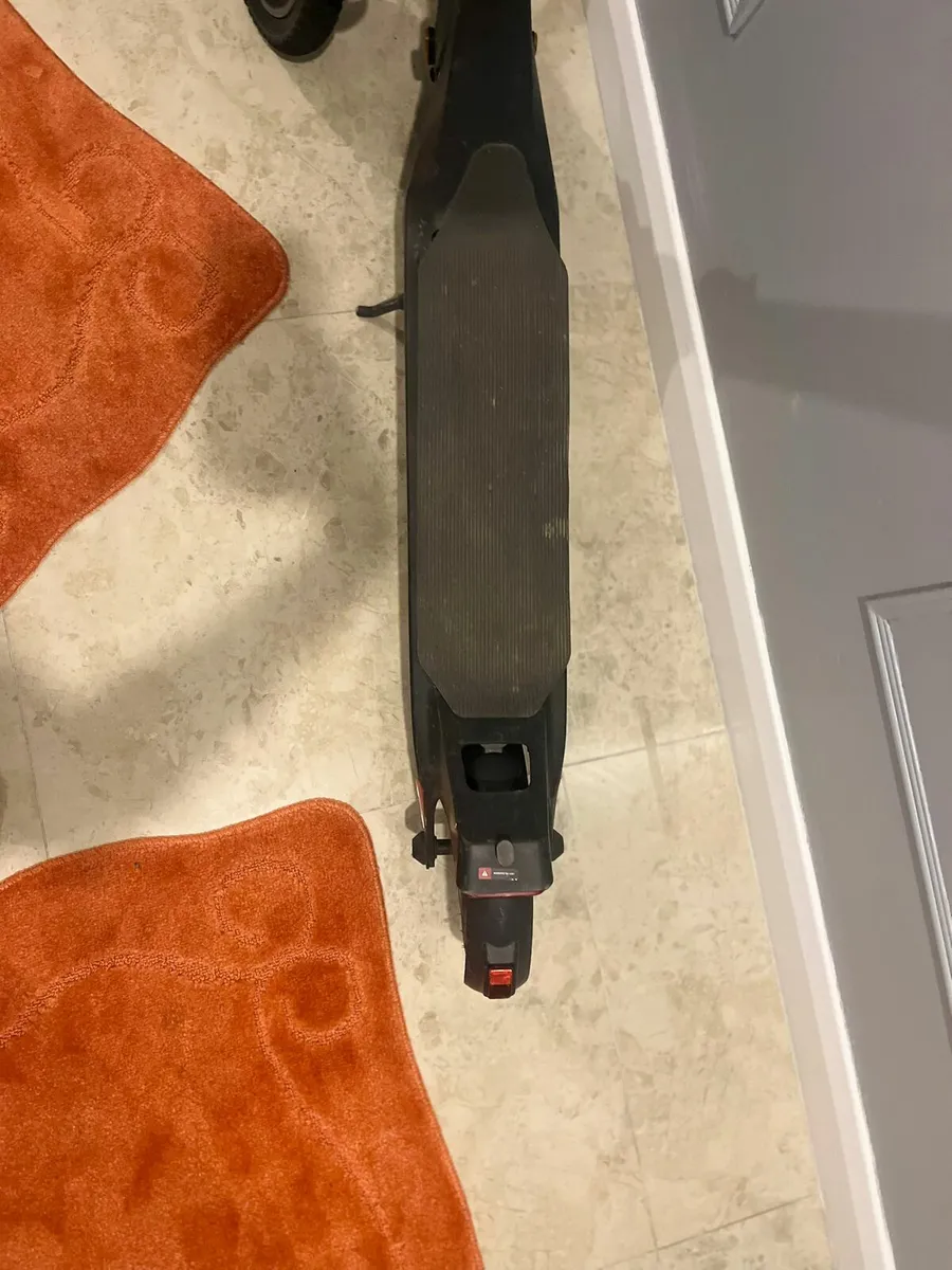 Xiaomi E-scooter Niu KQi 2 pro electric scooter in - Image 4