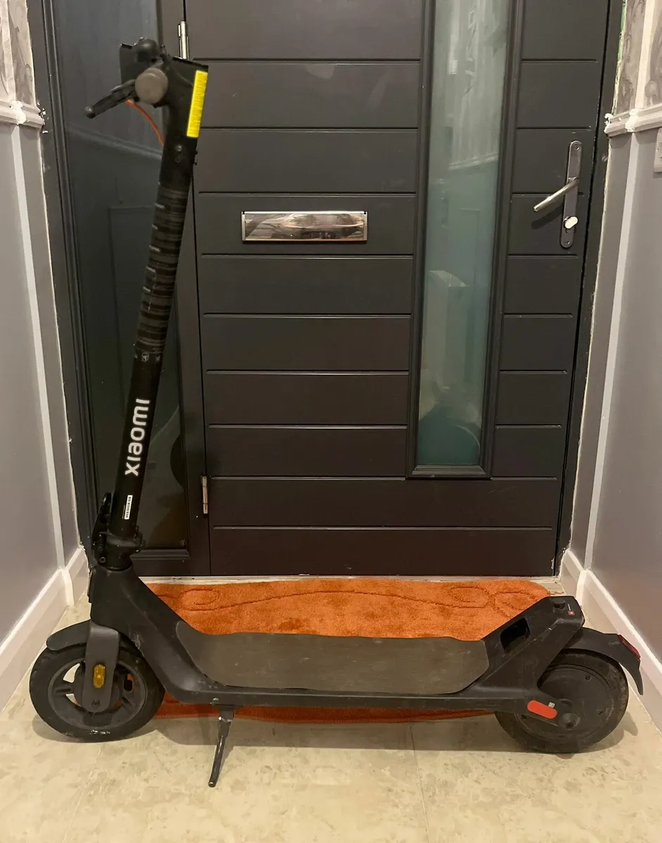 Xiaomi E-scooter Niu KQi 2 pro electric scooter in - Image 1