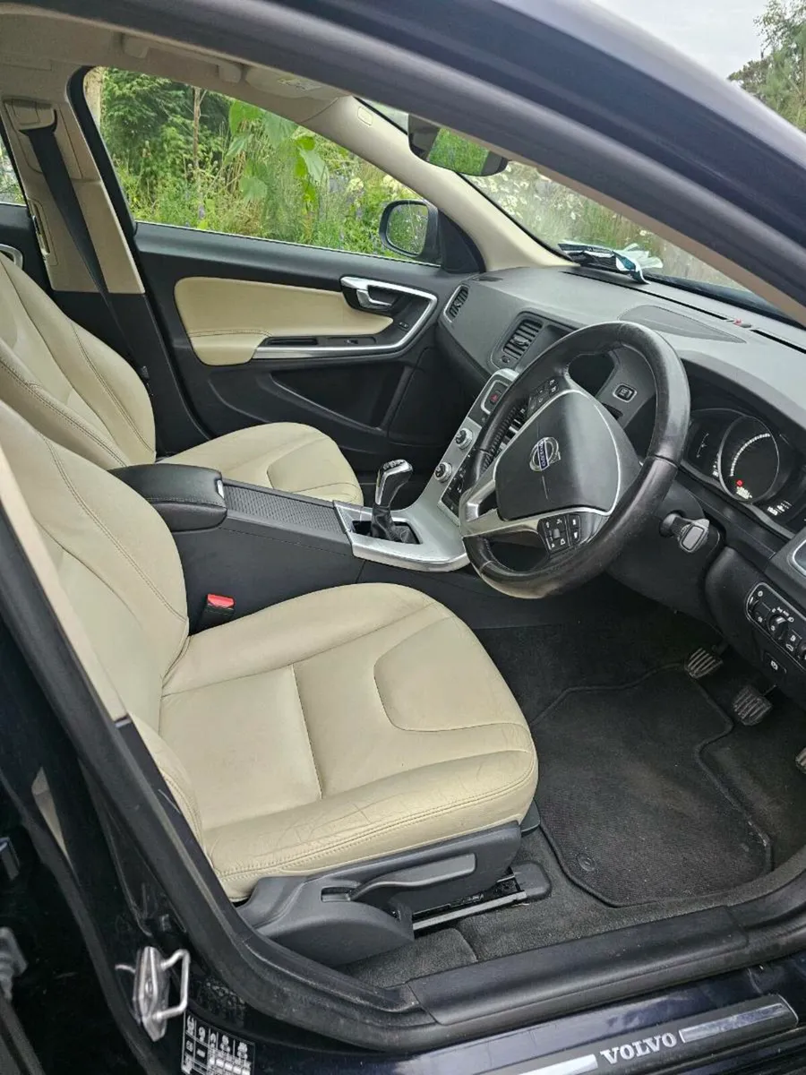 Volvo S60 D2 2018 (182) - Image 3