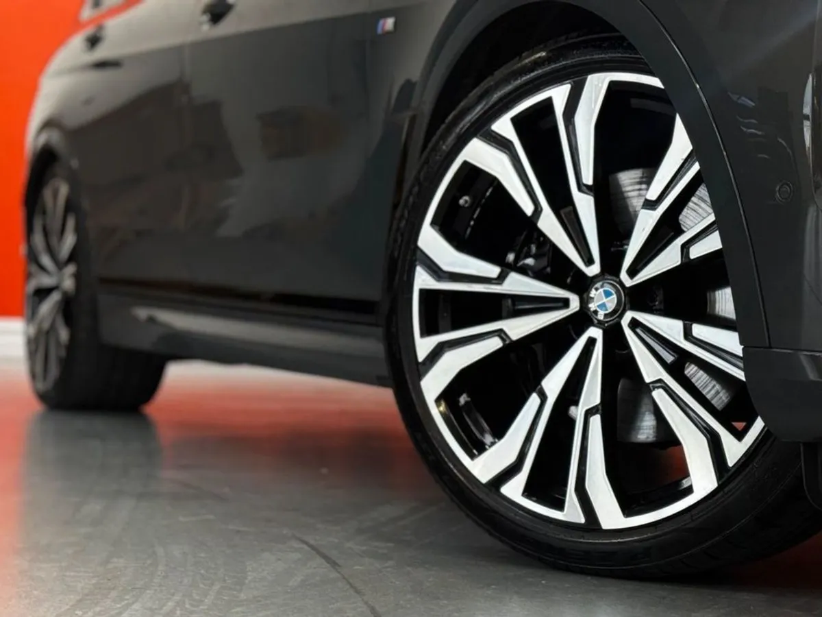 BMW X7 Xdrive40d 4DR Auto  61 - Image 4