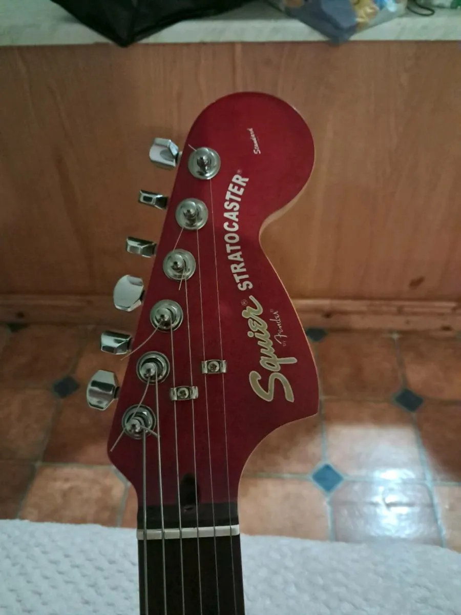 Fender squier satin trans fat stratocaster - Image 3