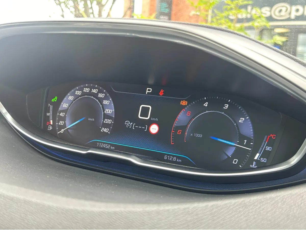 Peugeot 5008 GT-LINE 2.0 DIESEL 7 SEATS *CAR ID 78 - Image 2