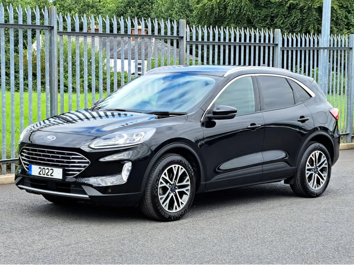 Ford Kuga TITANIUM 1.5TD 120BHP **HALF LEATHER INT - Image 4