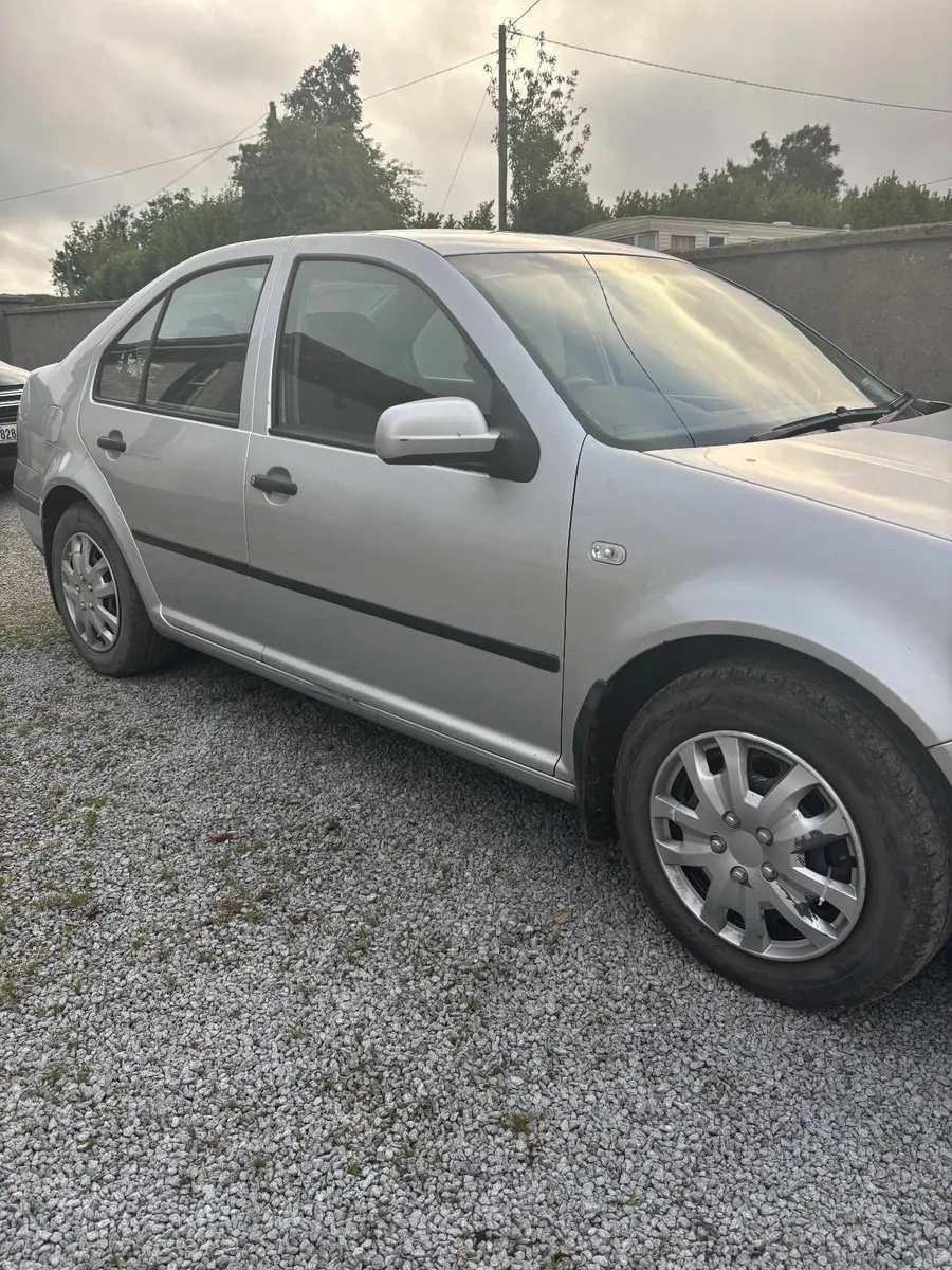 Volkswagen Bora 2005 - Image 4