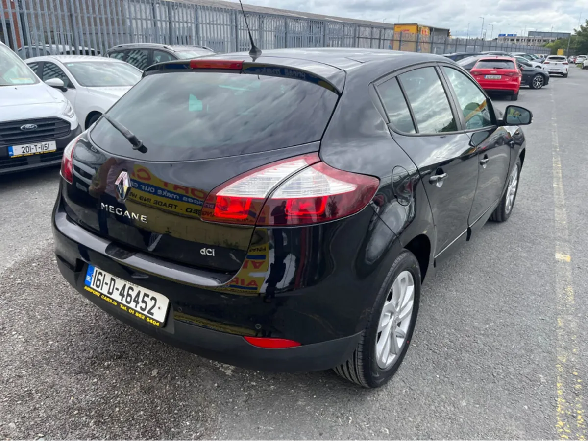 Renault Megane III LIMITED EDITION 1.5 DCI 95 2 20 - Image 3