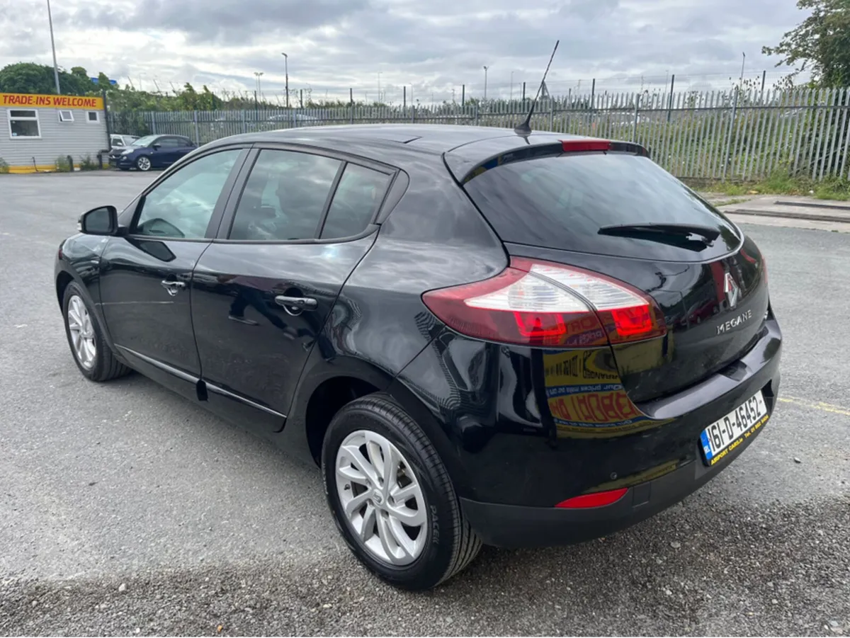 Renault Megane III LIMITED EDITION 1.5 DCI 95 2 20 - Image 4