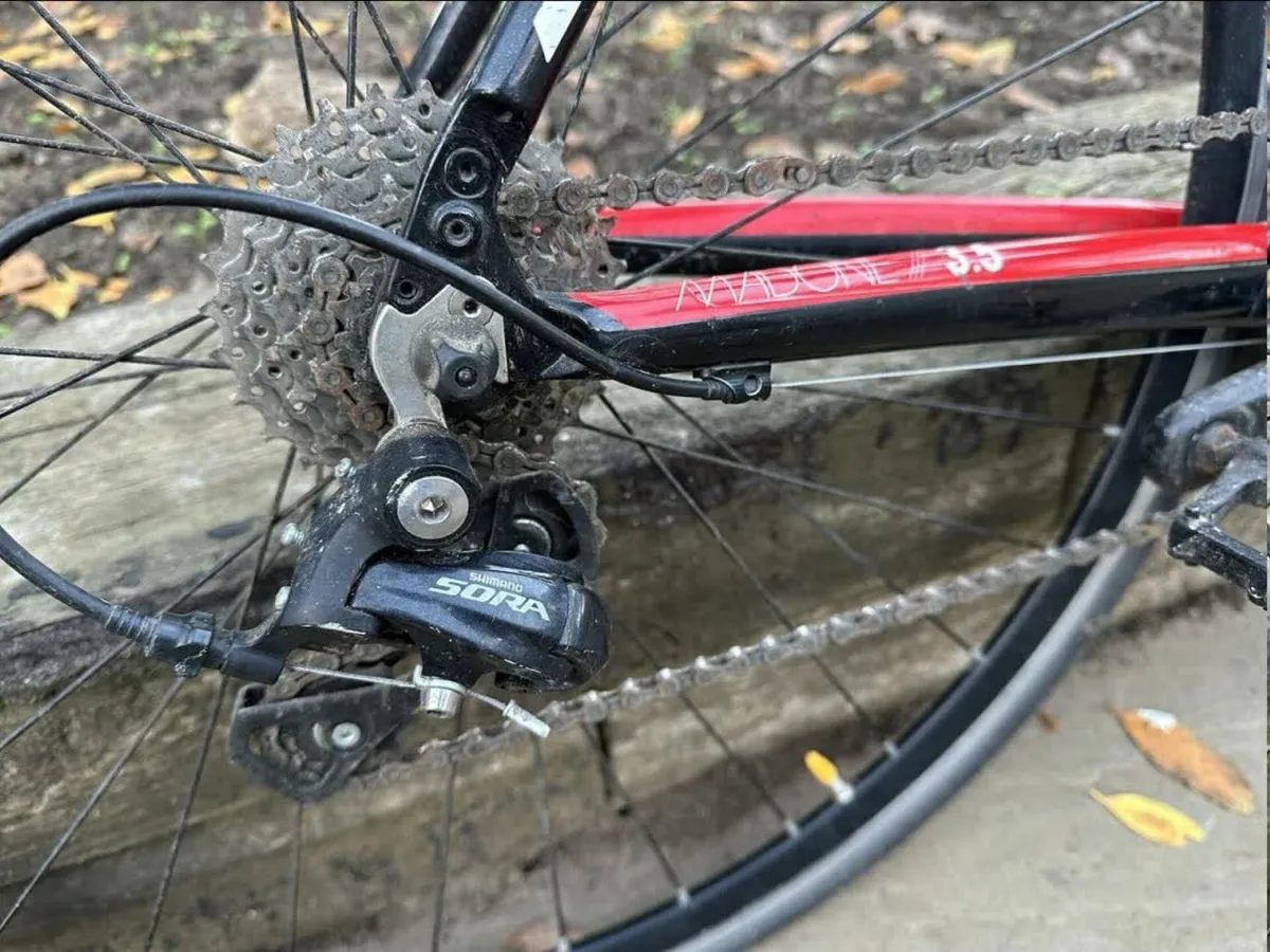 Cycling, Road Bike - Image 3