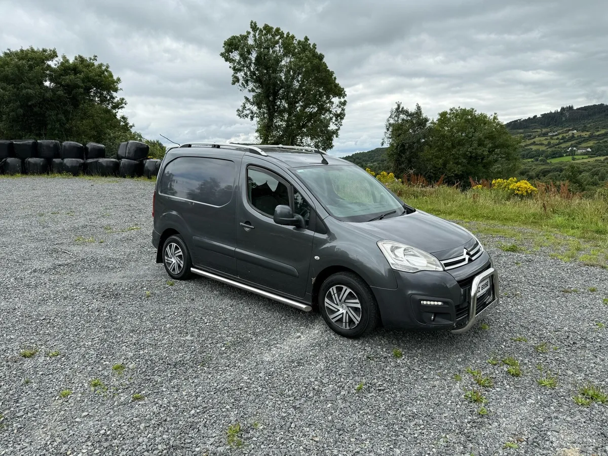 2015 Citroen Berlingo - Image 1