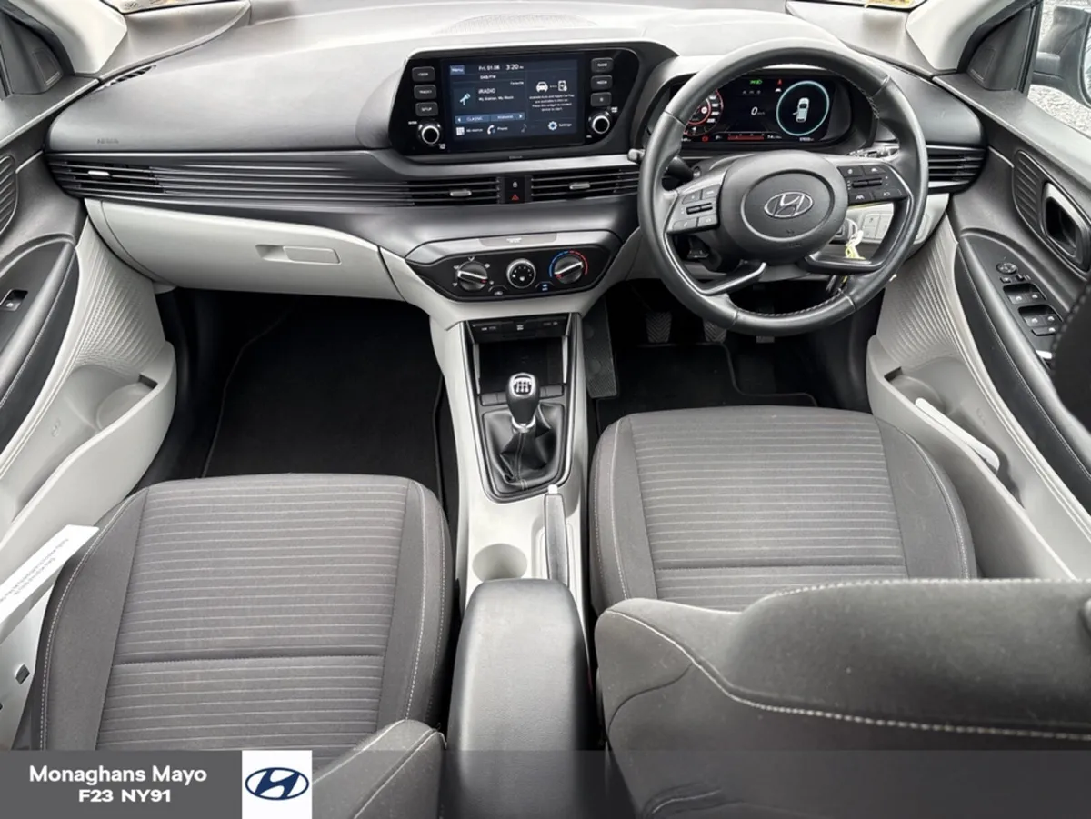 Hyundai i20 DELUXE PLUS 5DR - Image 2