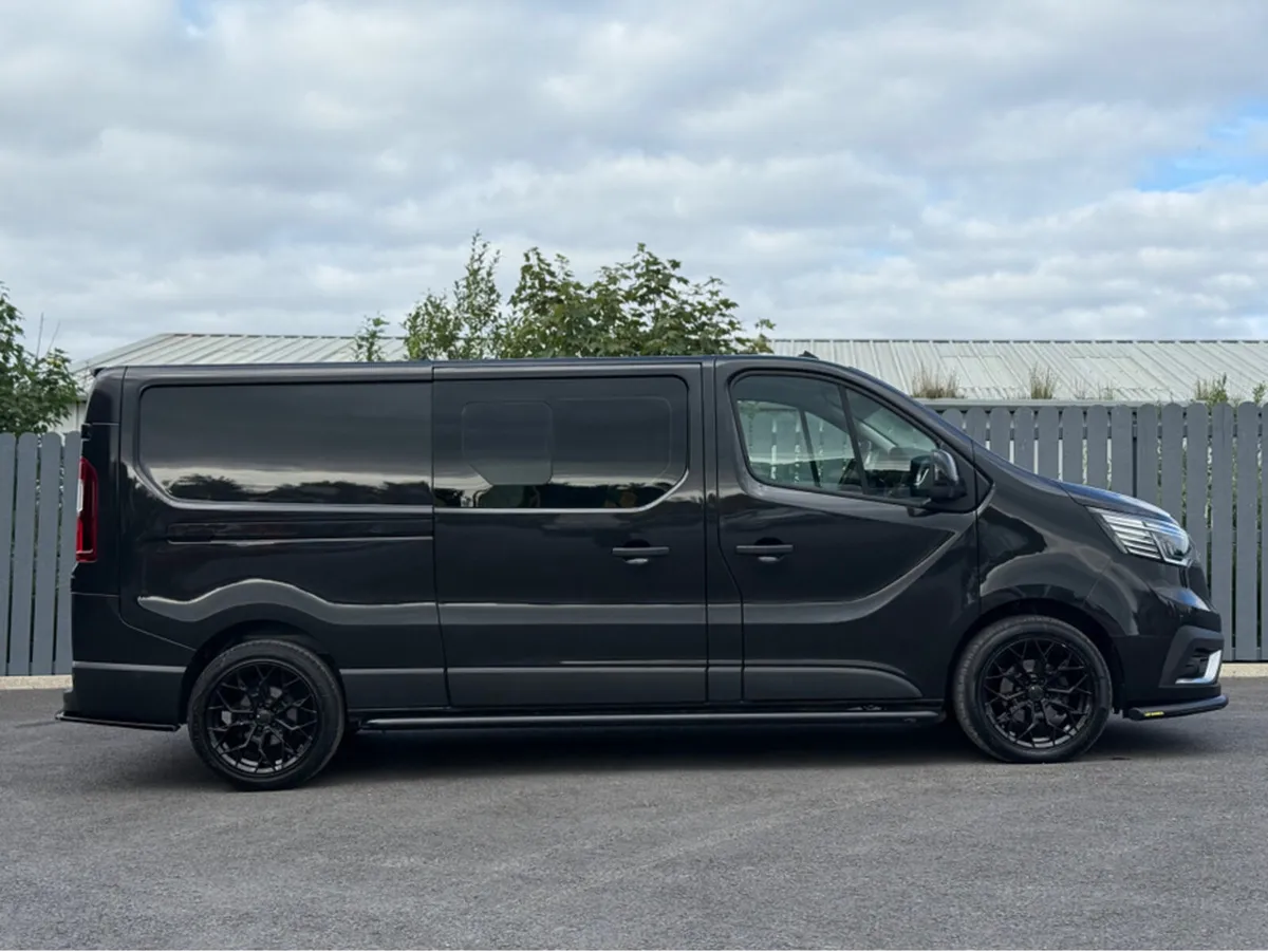 Renault Trafic 5 SEATER RENAULT TRAFIC LL30 SPORT - Image 4