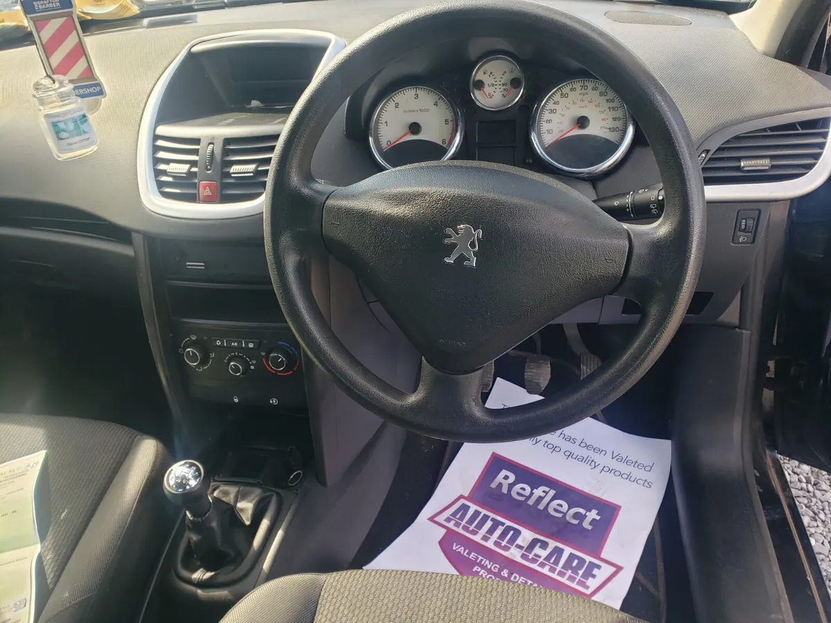 Peugeot 207 2010 - Image 3