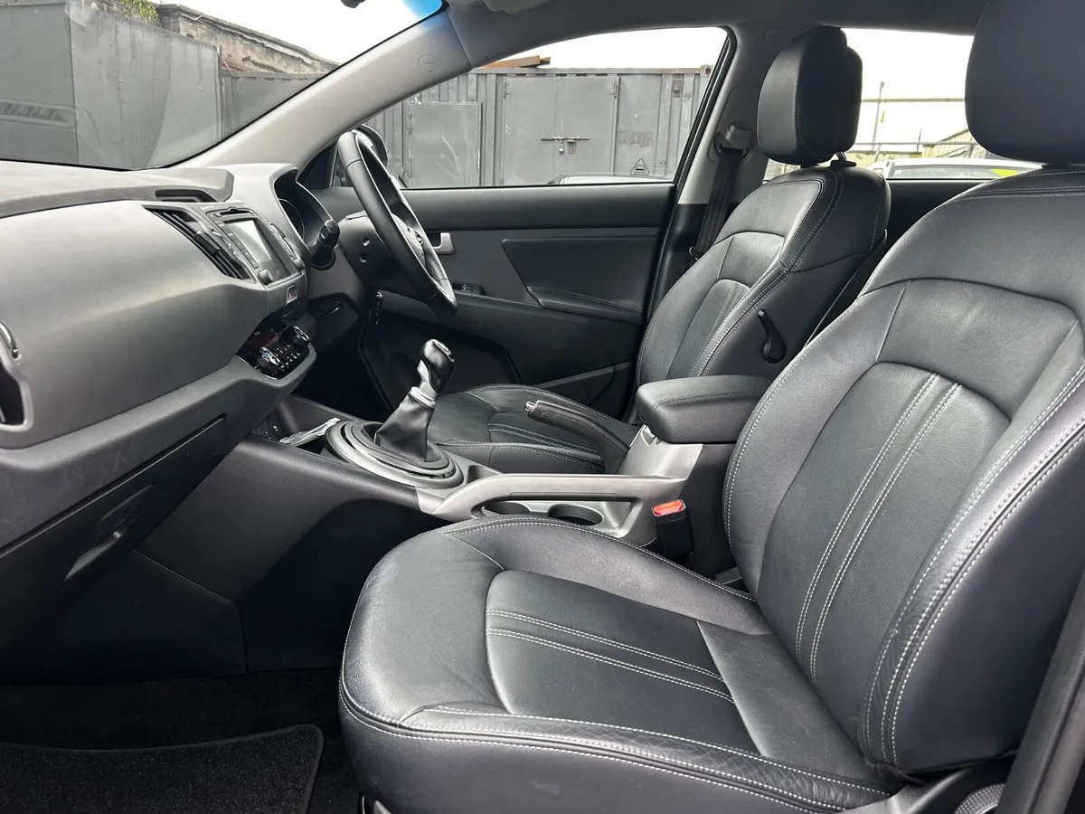 2015 KIA SPORTAGE PLATINUM 1.7d VERY LOW KMS - Image 4