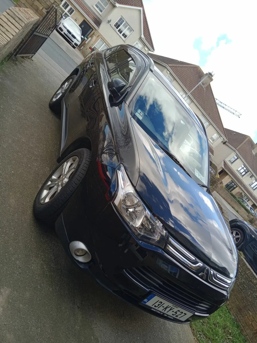 Mitsubishi Outlander 2013 - Image 1
