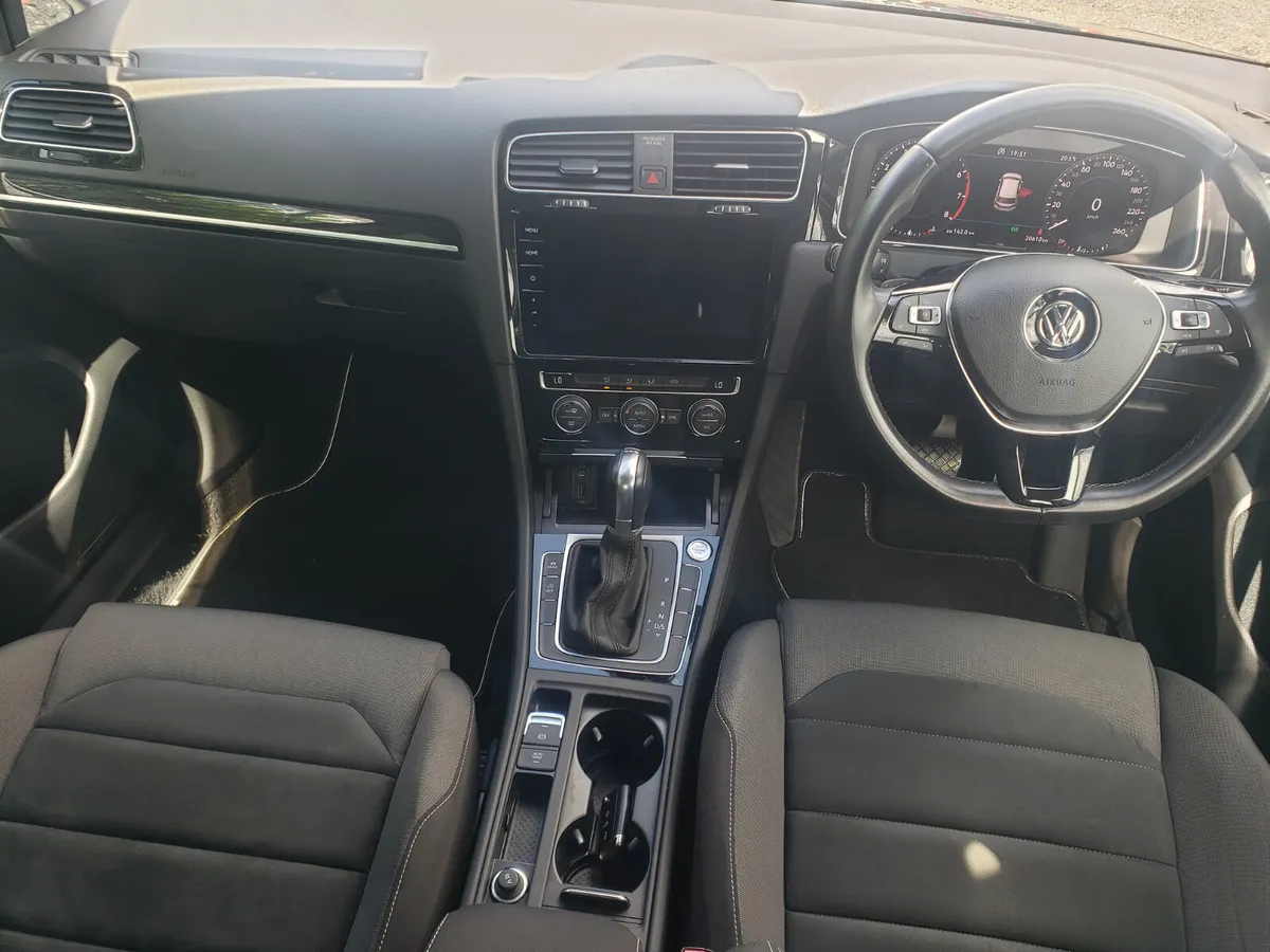 Volkswagen Golf 2019 - Image 4