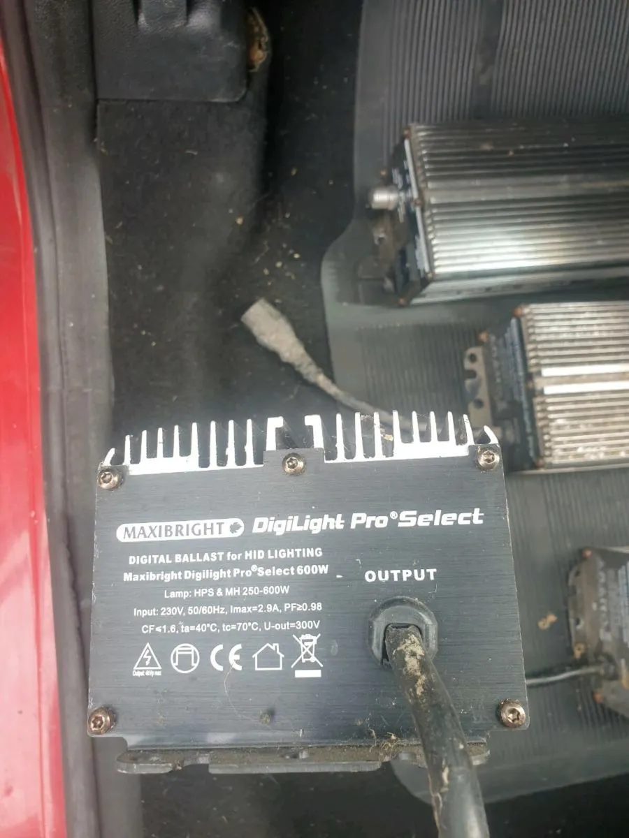 4 pOWER SUPPLYS - Image 3