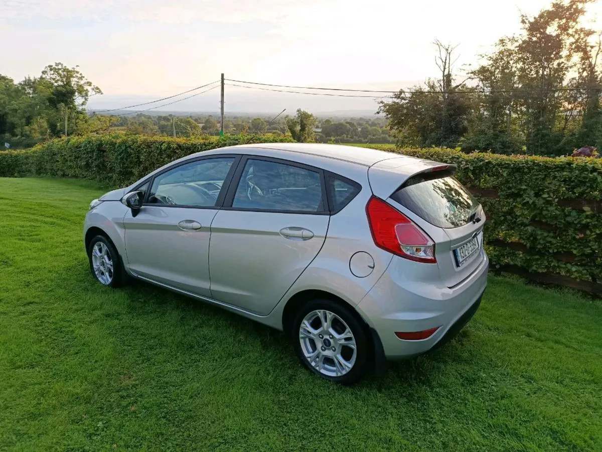 Ford Fiesta 2013(132) - Image 4