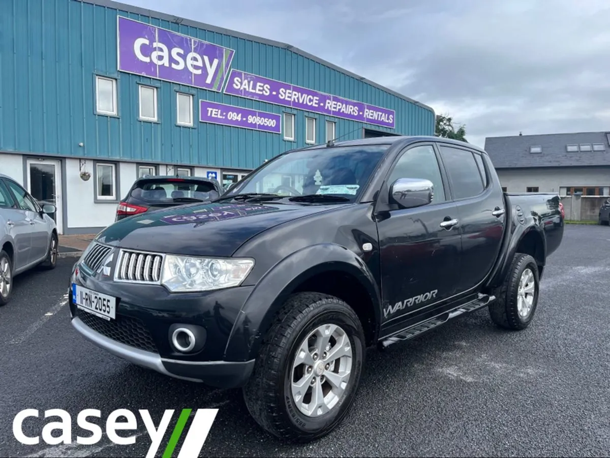 Mitsubishi L 200 DID Warrior LB DCB 4X4 4 2.5 CR - Image 1