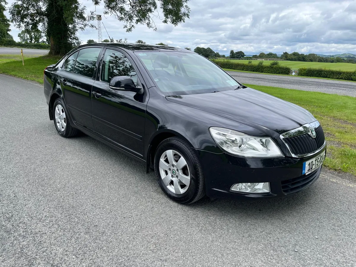 Skoda Octavia 2010 TDI Elegance Low mileage - Image 1