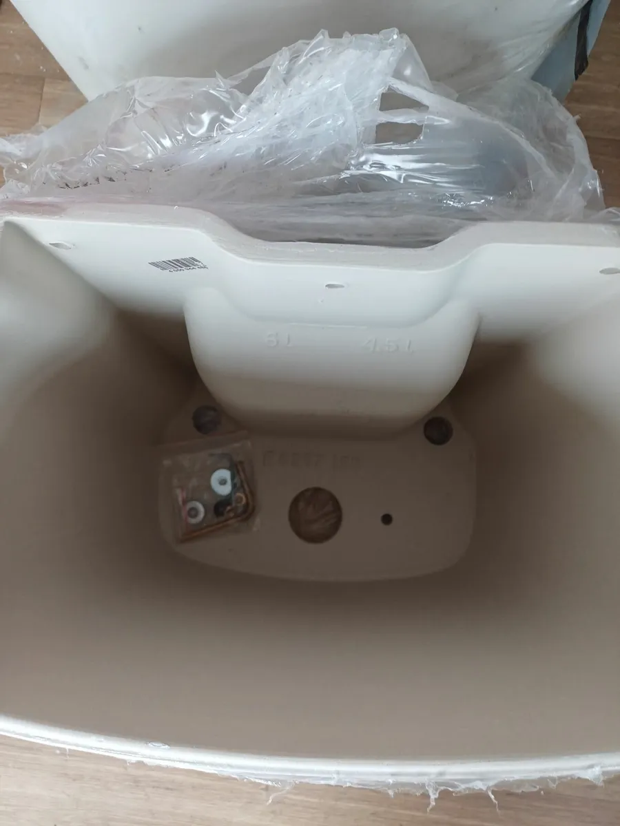 New Toilets - Image 2