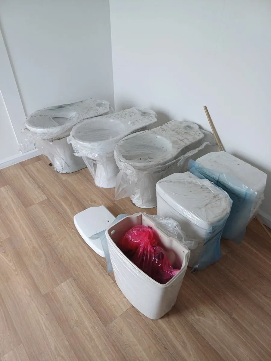 New Toilets - Image 3